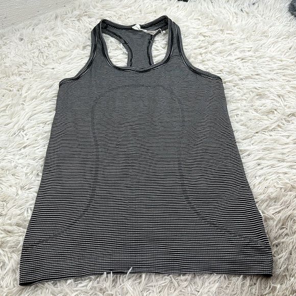 Lululemon Swiftly Tech Tank Hyper Stripe Black White - Picture 1 of 4